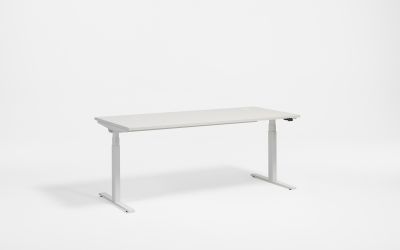 Flux e2 sitz steh arbeitstisch heruntergefahren bueromoebel neudoerfler