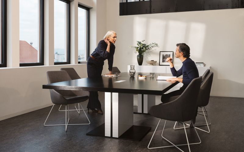 Mark Pro Konferenztisch Meeting Besprechungstisch Buro Zusammenarbeit Neudoerfler