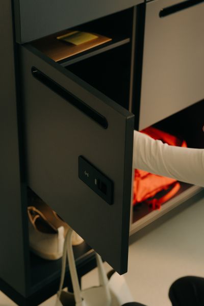 Ownly locker nfc stauraum aufbewahrung bueromoebel neudoerfler