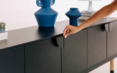 Venice by neudoerfler schrank drehtueren griffe architekten design moebel buero homeoffice