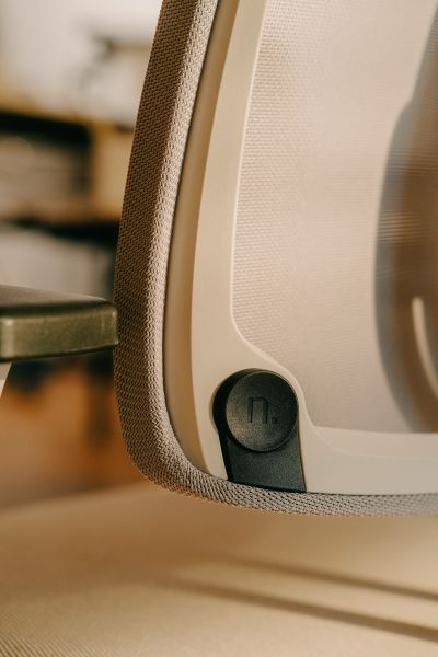 n.you Drehstuhl Bürodrehstuhl Bürostuhl Detail neudoerfler