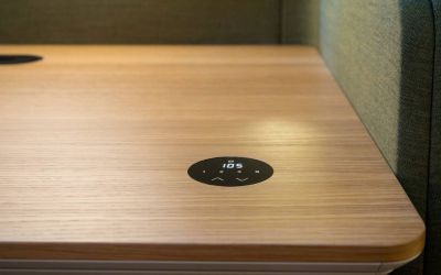 Planmoebel Unit Hebetisch Hoehenverstellbar Sitzen Stehen Arbeitstisch Neudoerfler