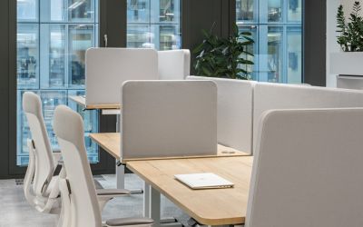 Neudoerfler loreal desk office armchair height adjustable table