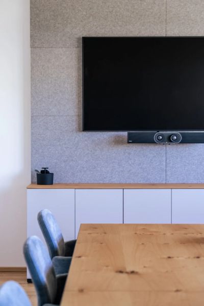 Nikko pv referenz neudoerfler bueromoebel meetingraum videokonferenz 04