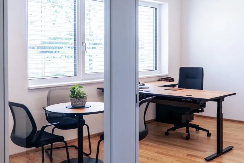 Nikko pv referenz neudoerfler bueromoebel schreibtisch besprechungstisch 22