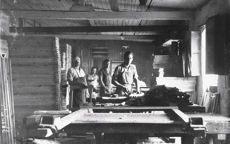 Neudoerfler Geschichte Beginn Werkstatt