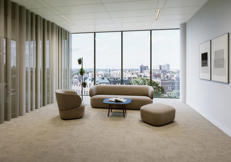 Essential lounge m wood loungebereich pause informeller austausch neudoerfler officebox